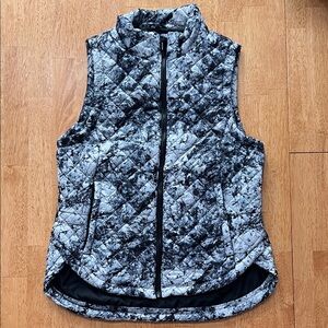 Kyodan Black and Gray Quilted Vest